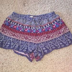 Hollister pattern shorts